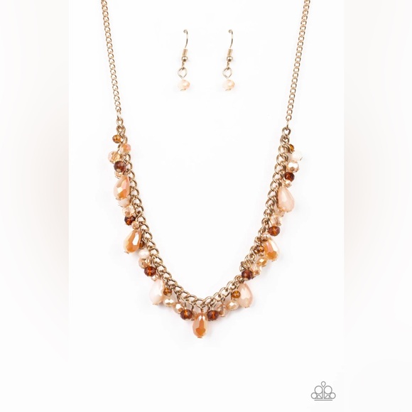 ❤️‍🔥5/$25❤️‍🔥 Courageously Catwalk Gold Necklace - Picture 2 of 3